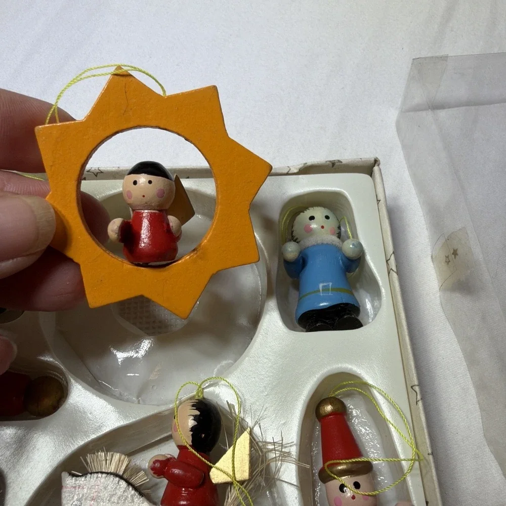 VINTAGE Lot of 7 Mini Painted Wooden Christmas Tree Ornaments SNOWMAN ANGEL